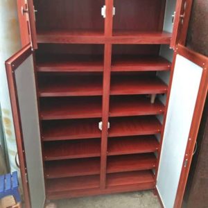  Tủ đựng giày dép bằng nhôm kiểu dáng đơn giản, phù hợp với mọi gia đình