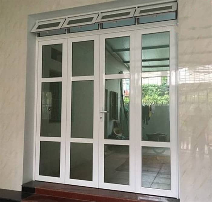 Cua 4400 viet phap da dang ve mau ma kich thuoc chung loai