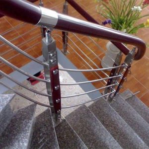 Mẫu tay vịn cầu thang nhựa giả gỗ đẹp màu cánh gián giá rẻ tại hà nội