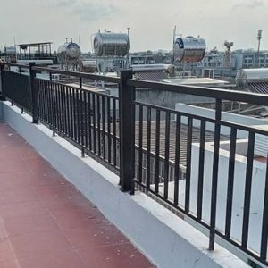 Thi công lắp đặt lan can sắt sân thượng tại hà nội