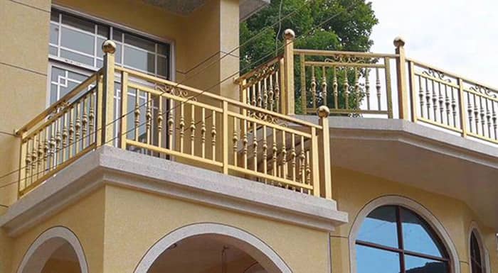 Lan can ban công sử dụng inox màu sang trọng hiện đại và đẳng cấp