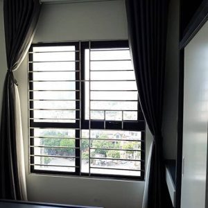 Mau sen hoa cua so inox bảo vệ chung cư hop 15x15 dep an tuong
