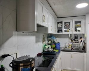 Tủ bếp nhôm kính nhỏ