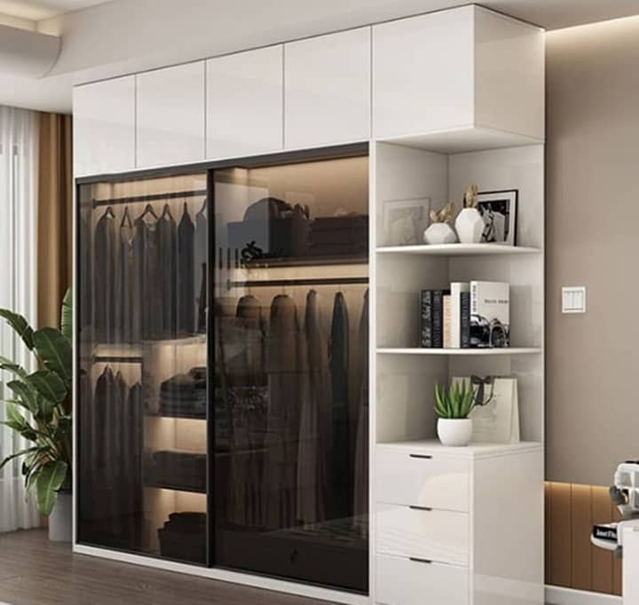 Làm tủ quần áo cửa lùa có kệ để đồ bên cạnh