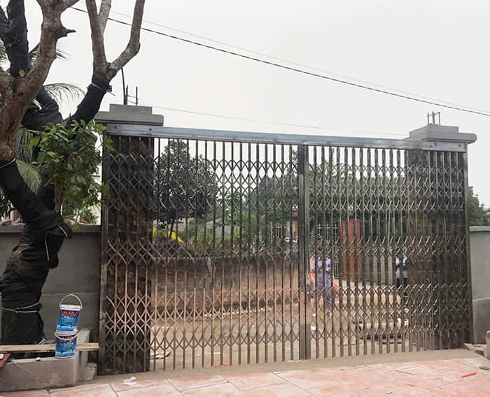 Lắp cổng kéo inox khu vực ngoại thành hà nội