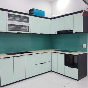 Tủ bếp nhôm cánh kính